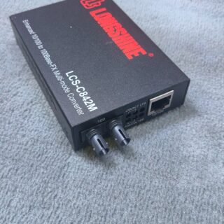 Longshine LCS-C842 – Kompakter Medienkonverter für Kupfer- und LWL-Netzwerke (gebraucht)